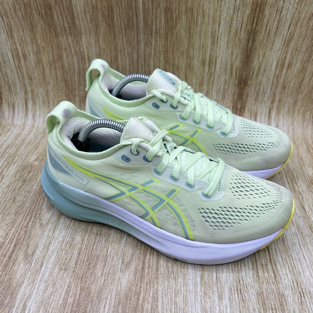 ASICS Light Green Athletic Running Shoes with Yellow Accents
